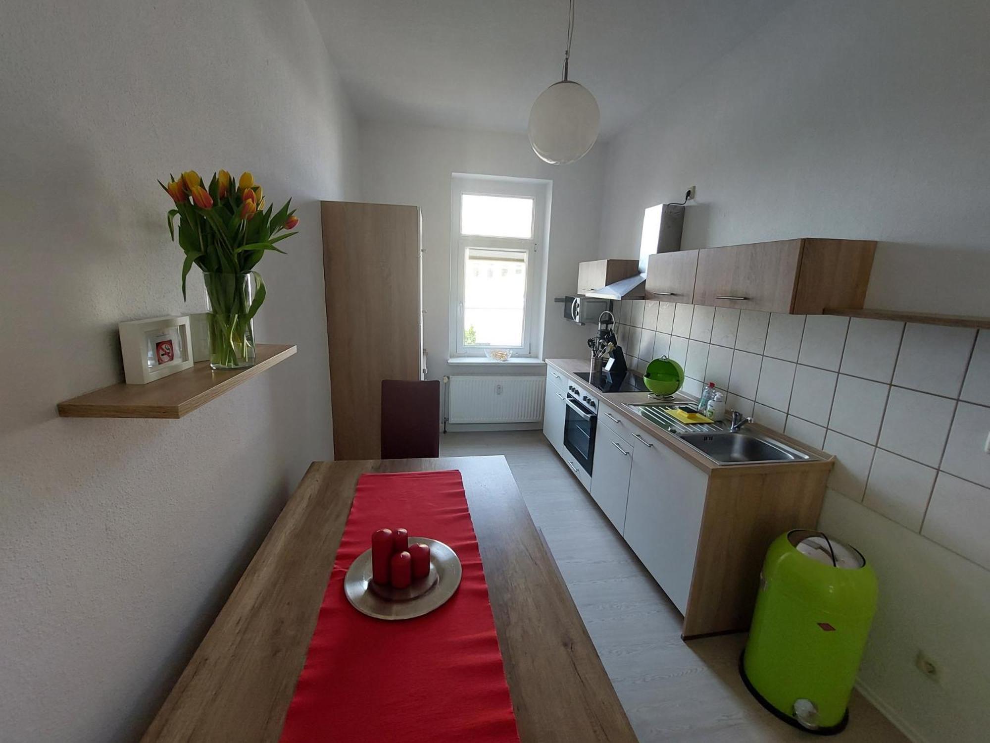 Schoene Zwei-Zimmer-Wohnung "W2" Mit 4 Einzelbetten Und Wlan In Zwenkau Bei Leipzig Im Neuseenland Rum bild